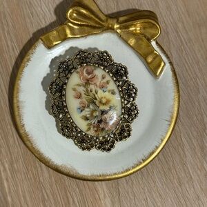 Vintage Floral Brooch